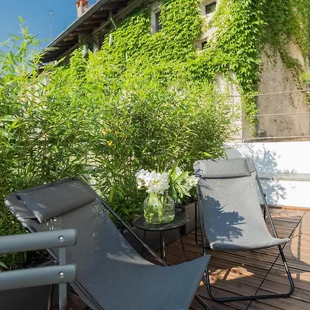 P Terrace - View By Rent Apartment Laglio