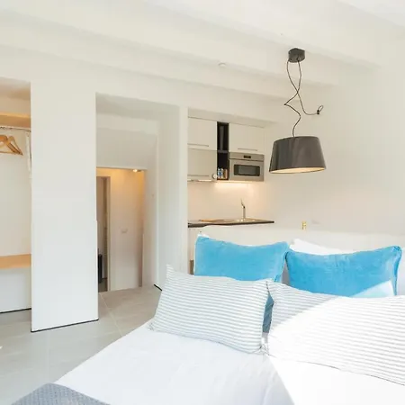 P Terrace - View By Rent Laglio